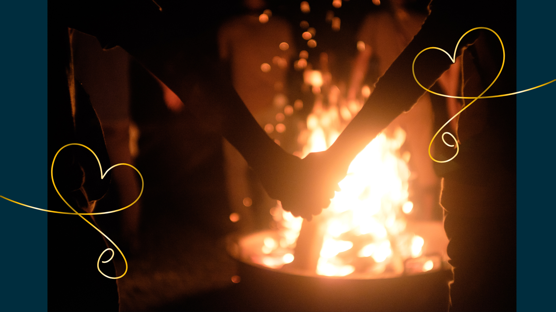 Kampvuur romantisch hand in hand